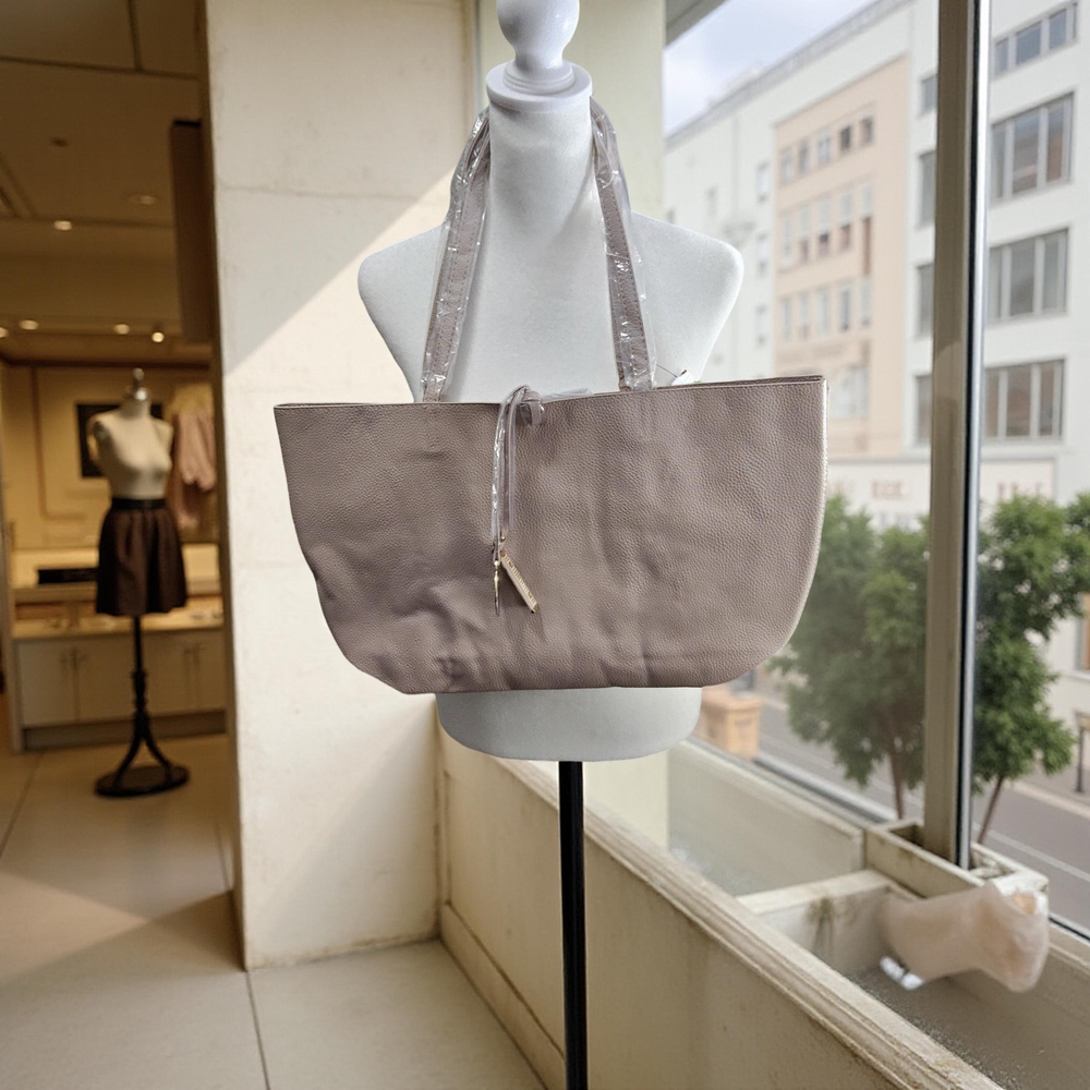 NWT Badgley Mischka Decorative Chain Taupe Tote Bag